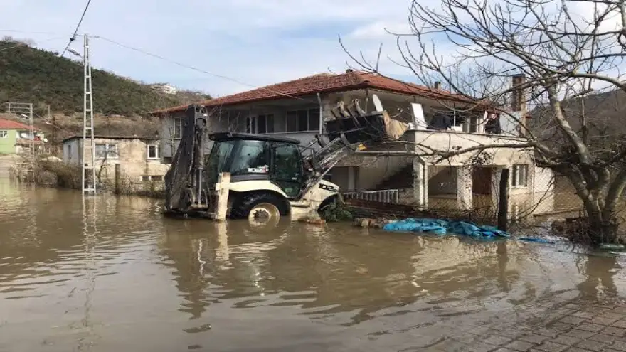 Cumayanı sakinlerinin taşkın çilesi sona erecek!