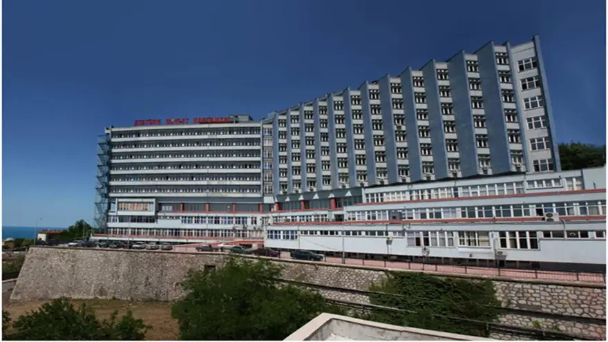 “Yıkım ekibi şimdi de Atatürk Devlet Hastanesine göz dikti”
