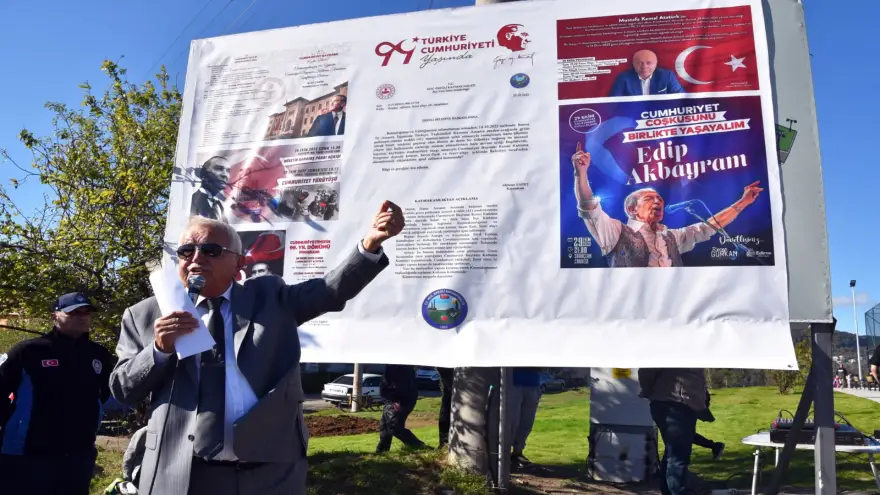 Başkan Posbıyık: "Ereğli halkıyla Cumhuriyetimiz için yürüyeceğiz"