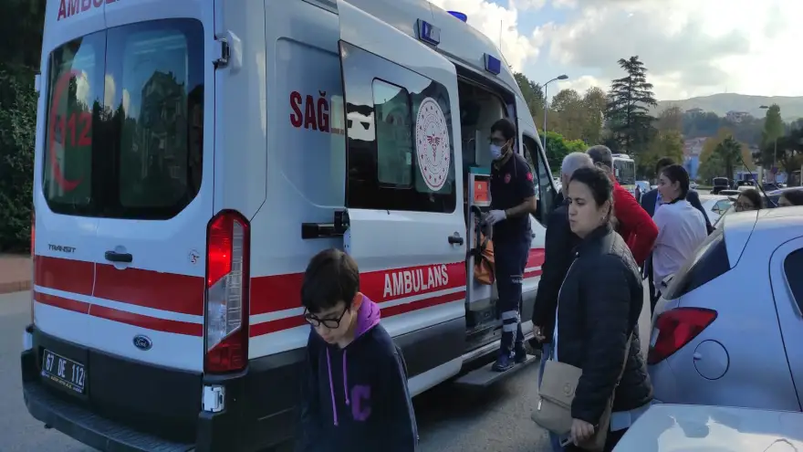 Öğrenciye elektrikli motosiklet çarptı...