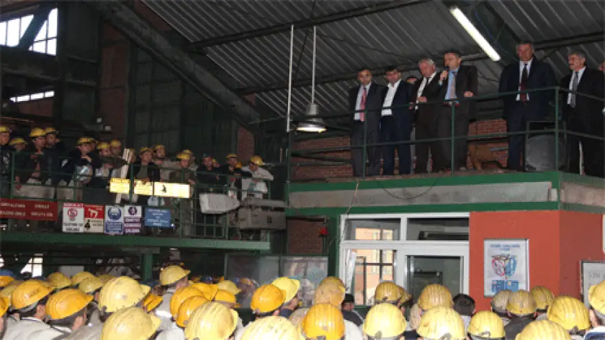 MADENCİNİN EMEKLİLİK YAŞI 43E KADAR DÜŞECEK