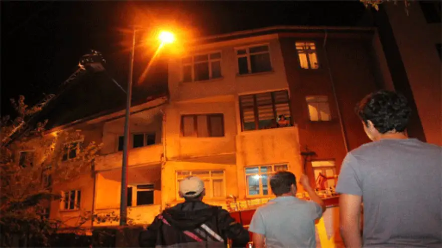 İTFAİYENİN DİKKATİ FACİA'YI ÖNLEDİ