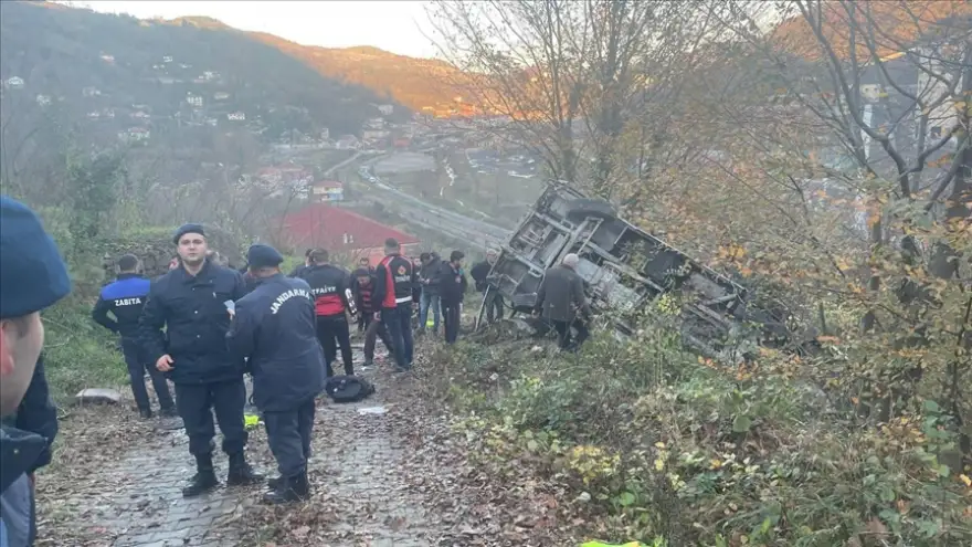 Yavuzyılmaz: Kaza yapan servis aracında emniyet kemeri bile yoktu