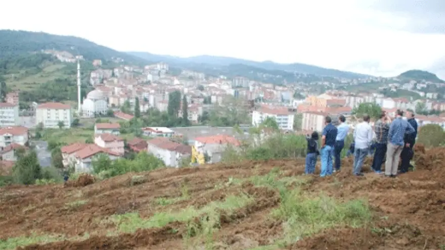 İMAM HATİP ORTAOKULU'NUN YAPIMINA BAŞLANDI