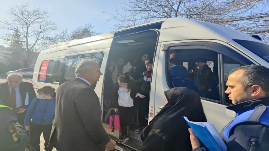 Öğrenci servislerine yönelik rutin denetimler devam ediyor...