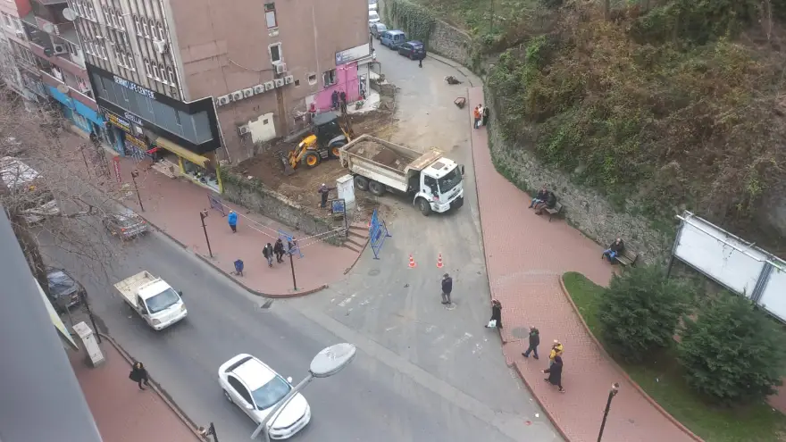 Ereğli Belediyesi'nden yol düzenleme ve kavşak çalısması