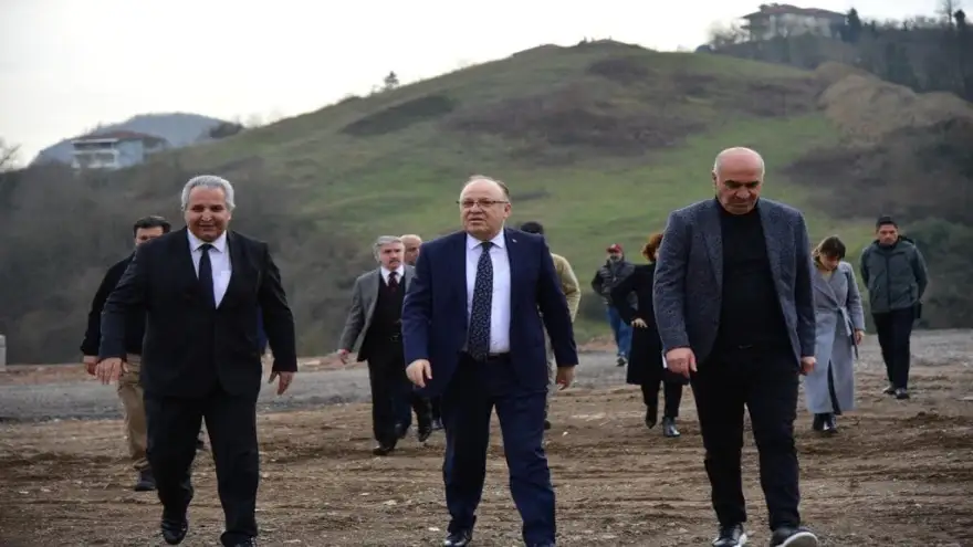 Vali yerinde inceledi...