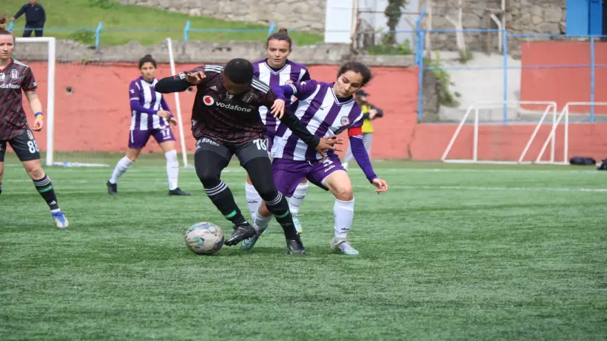 Ereğli Belediyespor ile Beşiktaş 1-1 berabere kaldı...