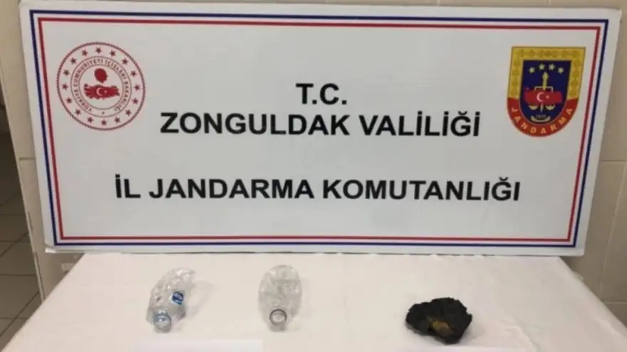 Jandarma, kubar esrar ele geçirdi...