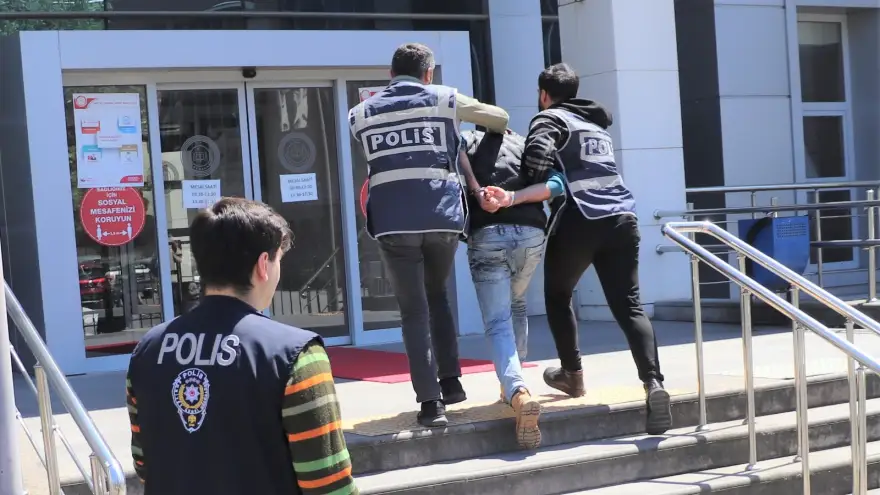 Zanlı adliye'ye çıkarıldı...