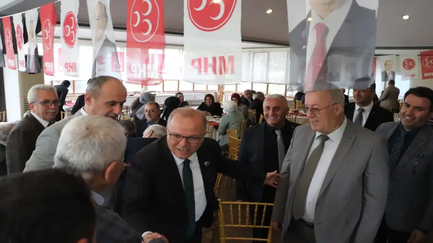 Kotra: "MHP oylarınıza talip."