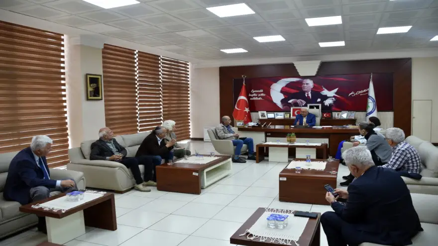 Posbıyık, 2’nci tur seçimleri için görüşmelerde bulundu