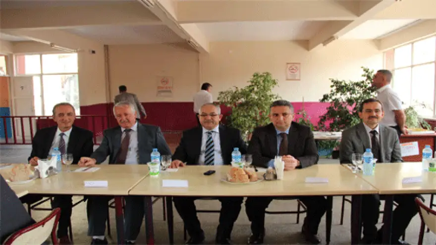 TTK MADEN MAKİNALARI FABRİKASINDA GELENEKSEL KURBAN YEMEĞİ