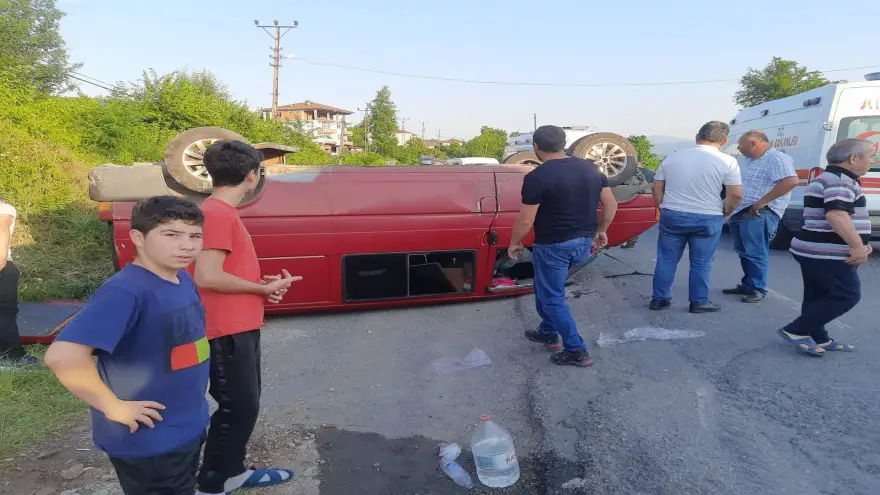 Kamyonet takla attı: 7 Yaralı 