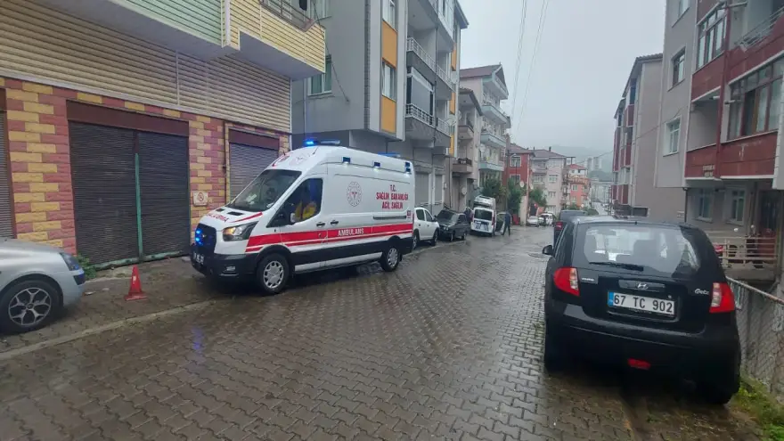 Evinde ölü bulundu...