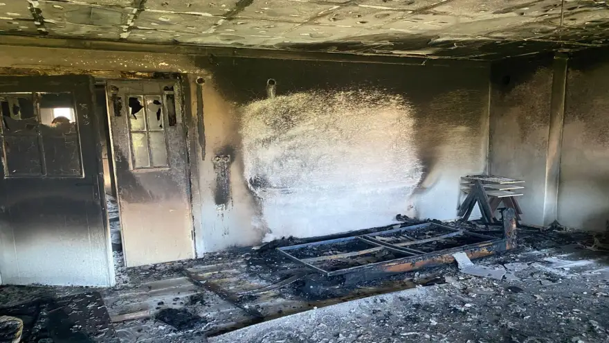 Çocukların ateş merakı evi yaktı...