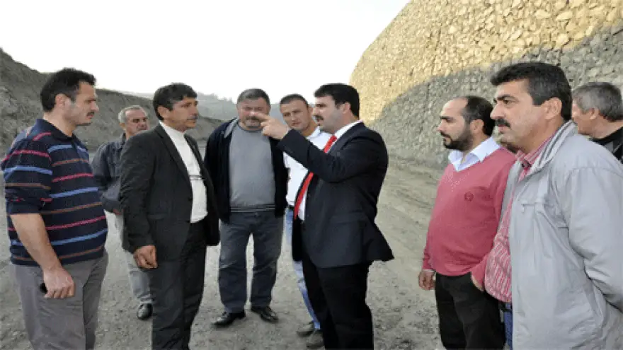 MERKEZDE NE YAPILIYORSA,KÖYLERE DE AYNI HİZMETLER YAPILIYOR             