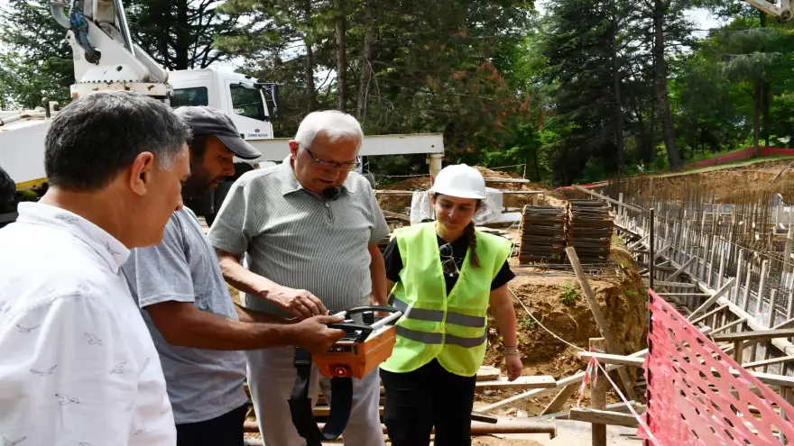 Başkan Posbıyık, Yeni Kafeterya Çalışmalarını inceliyor