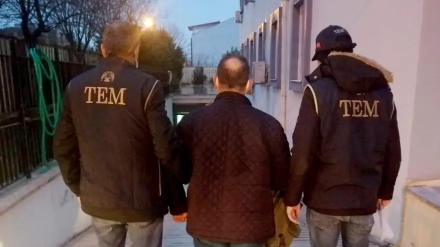 Bylock kullanıcısı 2 Mahrem İmam Tutuklandı...