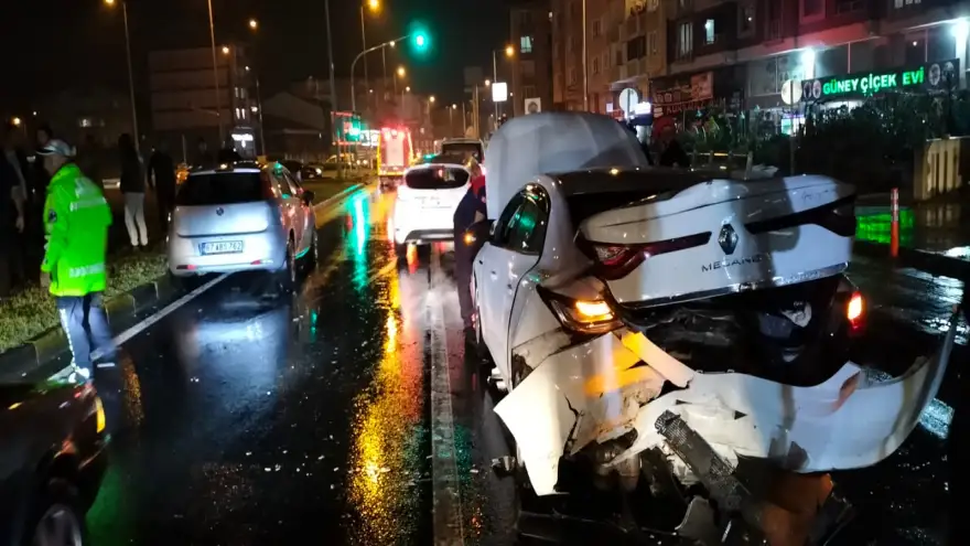 Takla atan araçtan burnu bile kanamadan çıktı...