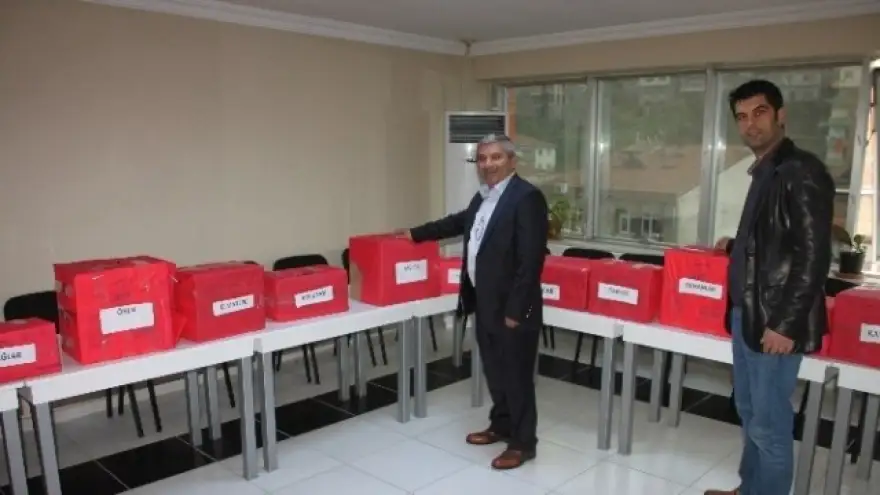 AK PARTİ'DE 401 DELEGE BELİRLENİYOR