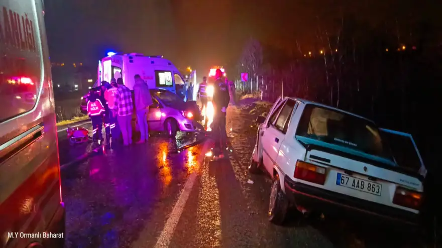 Trafik Kazası: 4 Yaralı