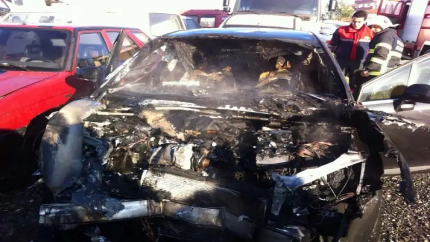 Otomobil kazadan 2 saat sonra yandı
