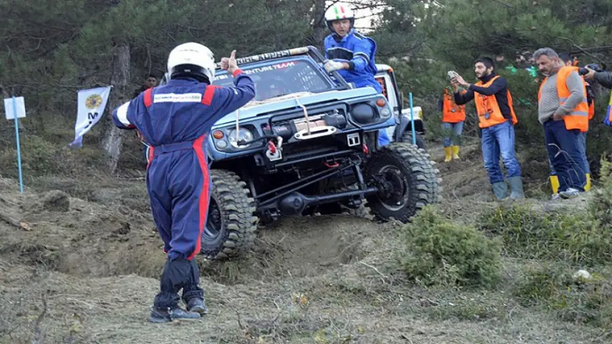 RENKLİ GÖRÜNTÜLERE SAHNE OLDU