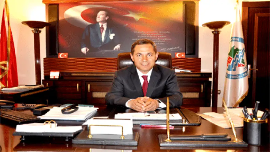 UYSAL: ÖĞRETMENLERİMİZ HER TÜRLÜ TAKDİRE LAYIKTIR
