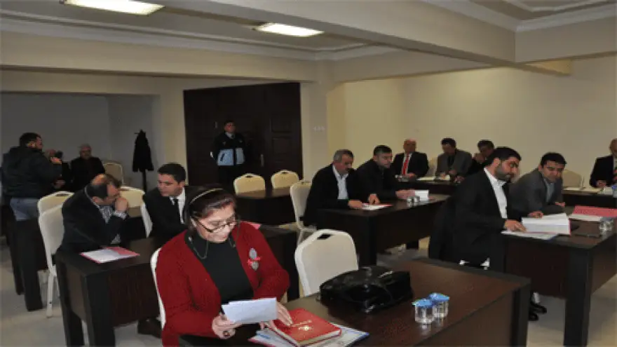 İLK OTURUM TAMAMLANDI