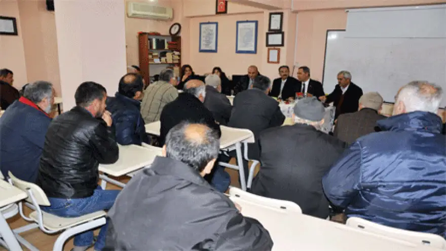 UYSAL, MAHALLE GEZİLERİNE BAŞLADI. 