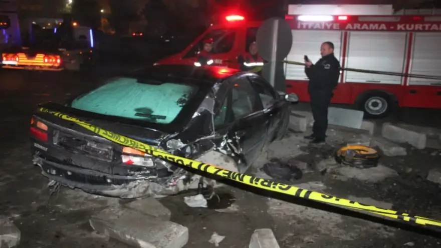 OTOMOBİLLER HURDAYA DÖNDÜ