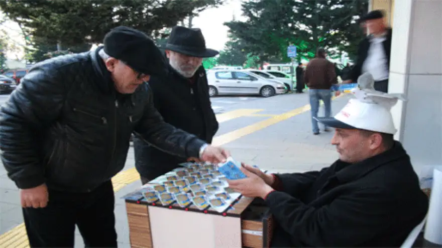 MİLLİ PİYANGO 50 MİLYON ÇEKİLİŞİ İÇİN ZAMAN DARALIYOR 