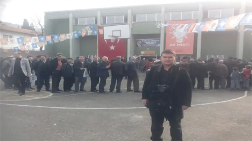 KONGRE DE BASINA ENGEL ÇIKARILDI