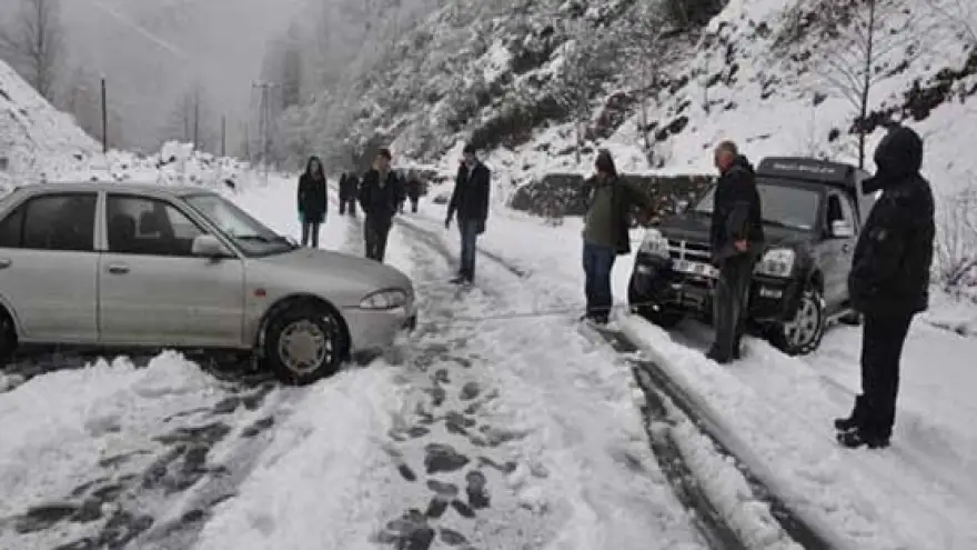 ZONGULDAK-İSTANBUL KARAYOLU ULAŞIMA KAPANDI
