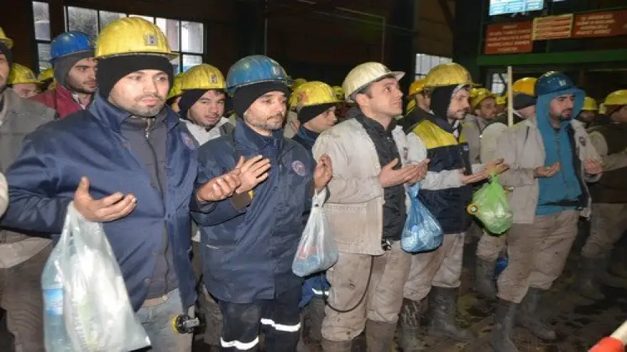 8 MADENCİ DUALARLA ANILDI