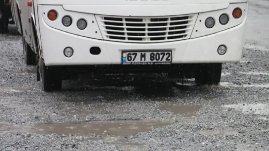 YOLA TEPKİ YAĞIYOR