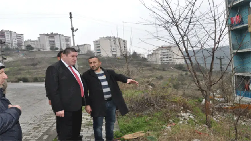 TEKİN, AFET KONUTLARINDA İNCELEMELERDE BULUNDU