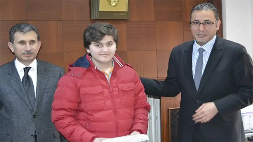 BAŞARI ÖDÜLLENDİRİLDİ