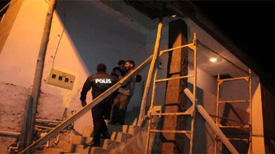 BACA YÜZÜNDEN ANNE, BABA VE KARDEŞİ İLE KAVGA ETTİ