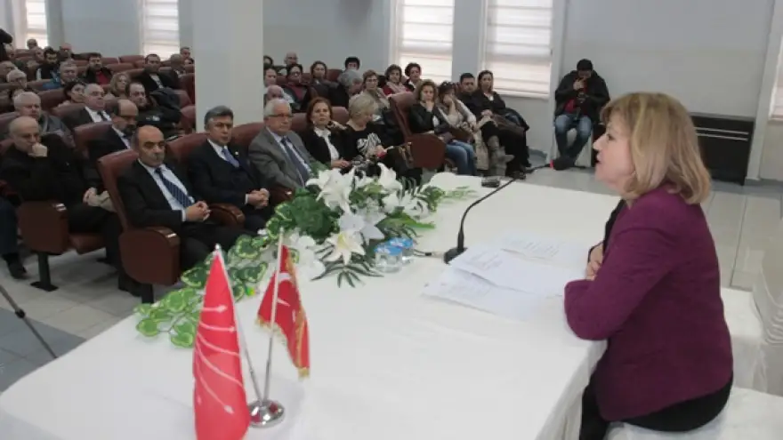 CHP'Lİ SERTER,EĞİTİM SİSTEMİN ELEŞTİRDİ