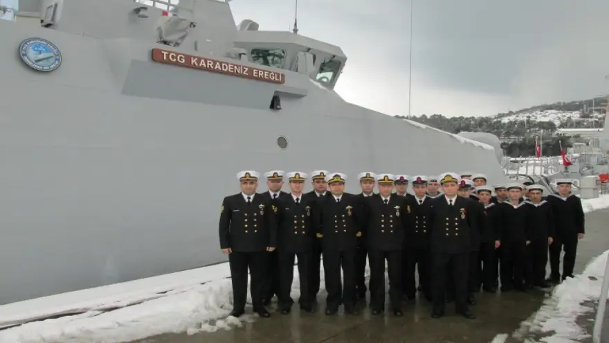 İLK TÜRK YAPIMI TCG KARADENİZ EREĞLİ GEMİSİ ZİYARETE AÇILDI
