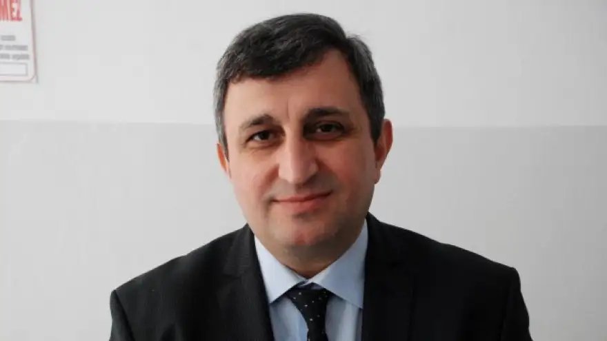 EREĞLİ LİSESİ MEZUNLARI DERNEĞİNDE BAYRAK DEĞİŞİMİ