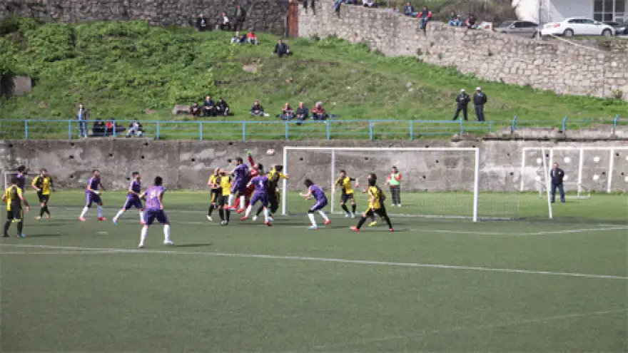 EREĞLİSPOR LİDERE KAYBETTİ: 1-3